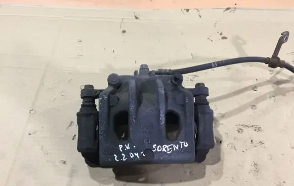 KIA Sorento Front brake caliper