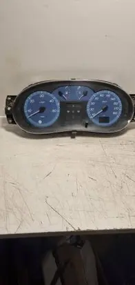 Renault Master II Speedometer (instrument cluster) P8200032765