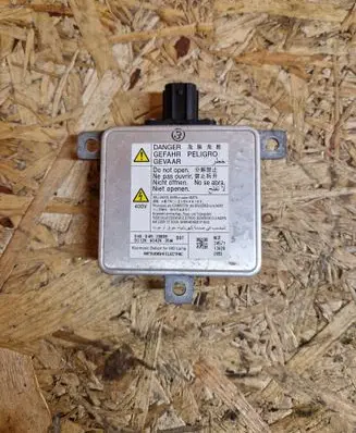 Mazda CX-5 Headlight ballast module Xenon D4SD4R2000H