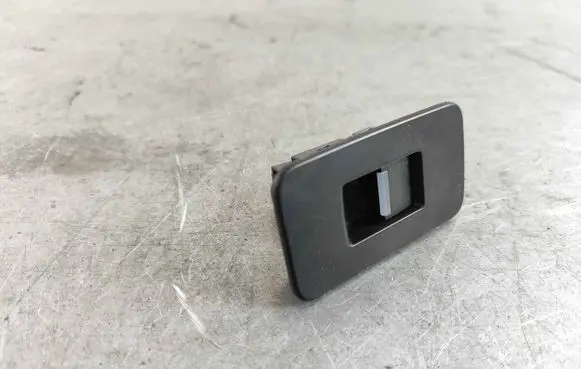 Land Rover Discovery Sport Electric window control switch LR059773