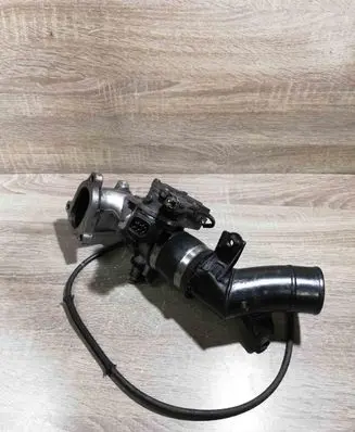 Toyota Avensis T250 Throttle valve 270203L25