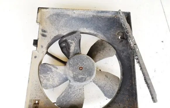 Chevrolet Kalos Radiator cooling fan shroud 96536638