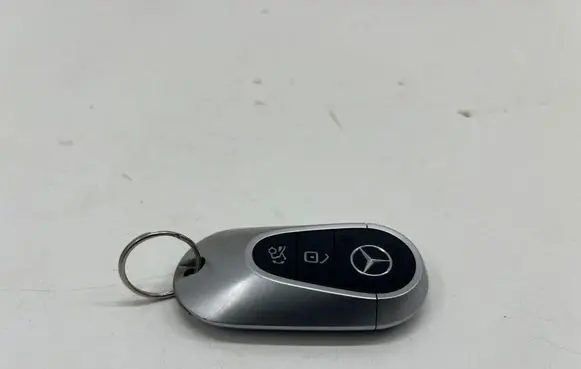 Mercedes-Benz EQE v295 Ignition key/card A2069056505