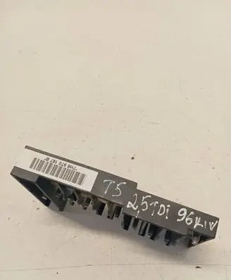 Volkswagen Transporter - Caravelle T5 Fuse module 7H0937550