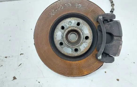 Volvo XC40 Front wheel hub spindle knuckle 32221857JLK01