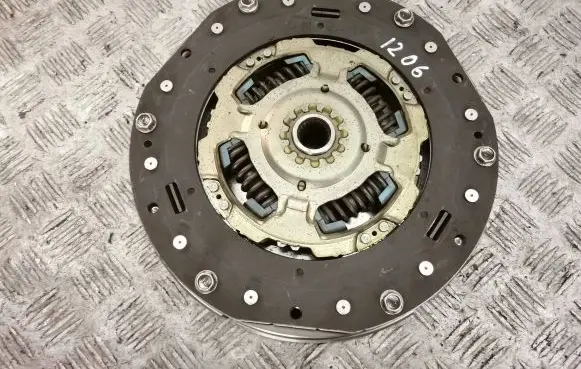 Lexus IS III XE30 Clutch set kit