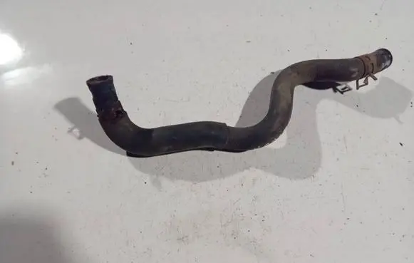 Toyota Yaris Engine coolant pipe/hose