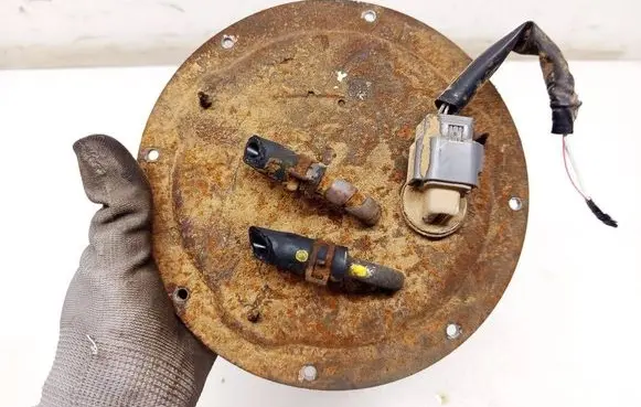 Mazda CX-7 Fuel level sensor 