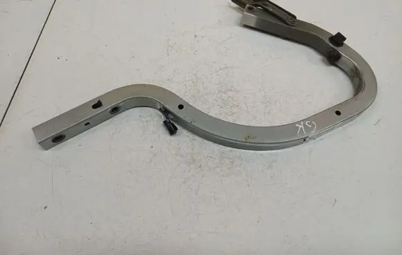 Toyota Avensis T250 Tailgate/trunk/boot hinge