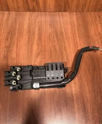 Mercedes-Benz E W211 Fuse module 2115452301 0-1394841-1