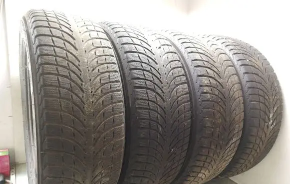 Volkswagen Golf II R18 winter tire 22560R18