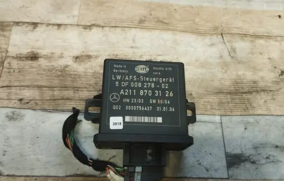 Mercedes-Benz R AMG W251 Light module LCM A2118703126