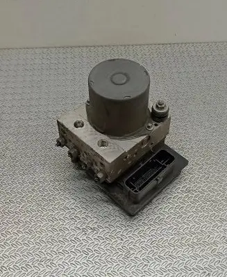 Peugeot 508 ABS Pump 9677032180