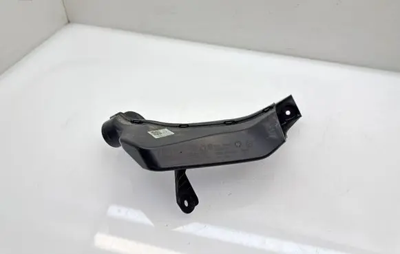 BMW iX Intercooler air guide/duct channel 7954578 21259510