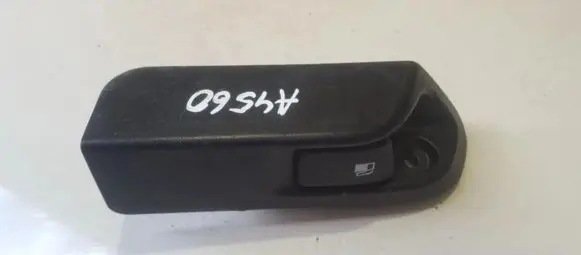 Toyota Auris 150 Fuel tank opening switch 