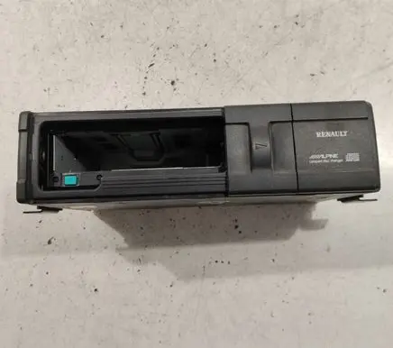 Renault Espace - Grand espace IV CD/DVD changer 8200207100