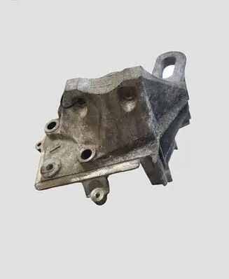 Ford Focus Engine mounting bracket 7S7G6F001AB