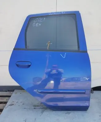 Mitsubishi Colt Rear door COLT08H