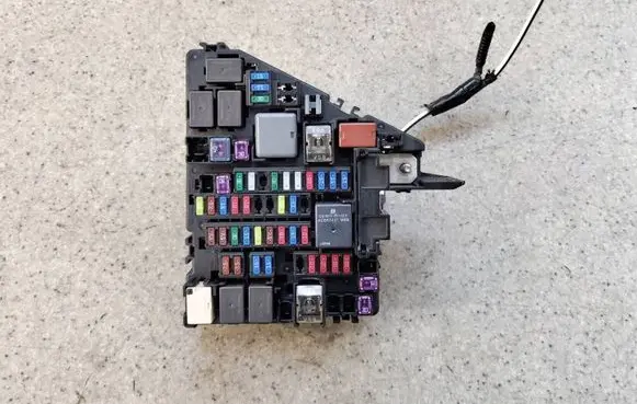 Subaru XV II Fuse box set