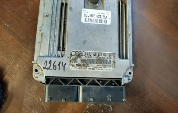 Audi A4 S4 B8 8K Engine control unit/module 03l906022mk 0281015583