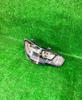 Audi A1 Headlight/headlamp