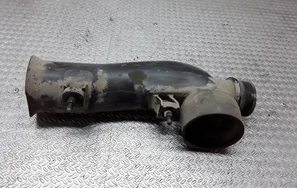 Suzuki Grand Vitara I Air intake duct part