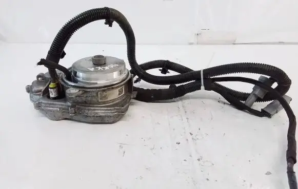 Opel Mokka B Power steering pump 9849467780