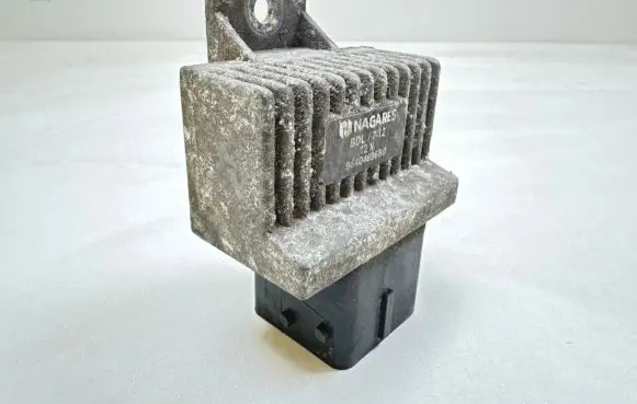 Renault Scenic II - Grand scenic II Glow plug pre-heat relay 9640469680 BDL712