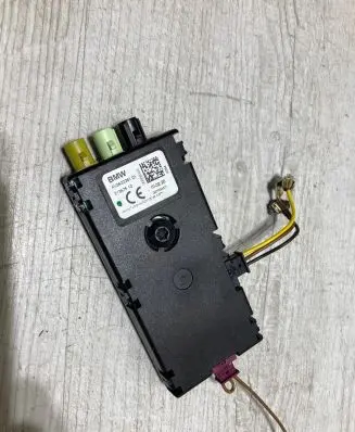 BMW X2 F39 Antenna control unit 2622361
