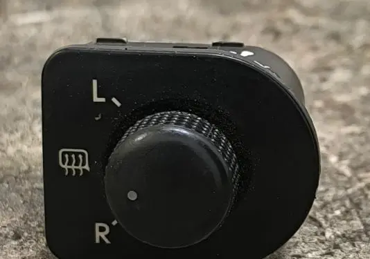 Volkswagen PASSAT B5.5 Wing mirror switch