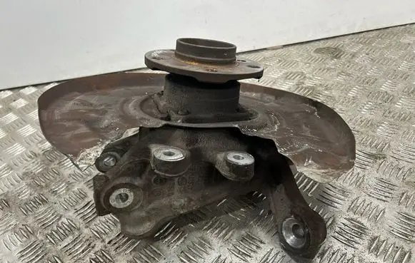 BMW 5 F10 F11 Rear wheel hub 6793770 6784901