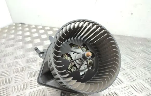Mini Cooper Countryman R60 Heater fan/blower 34226449
