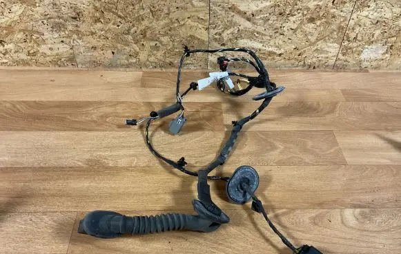 Ford Focus Front door wiring loom 3M5T14A584 117395800