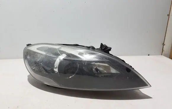 Volvo V40 Headlight/headlamp 31283333