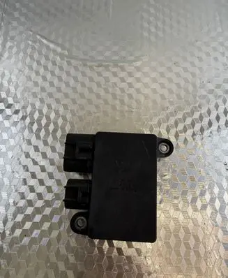 Mazda 6 Fan control module 4993003660
