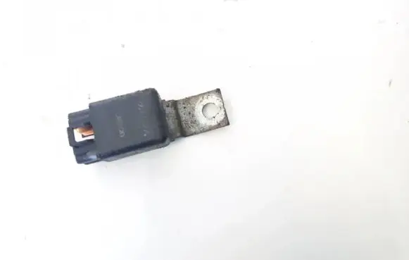 Mitsubishi Pajero Sport I Other relay 8627a006