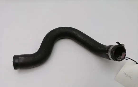 Volvo S60 Engine coolant pipe/hose 08671393