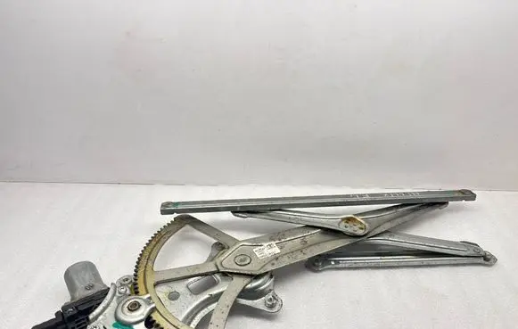 Front door window regulator with motor