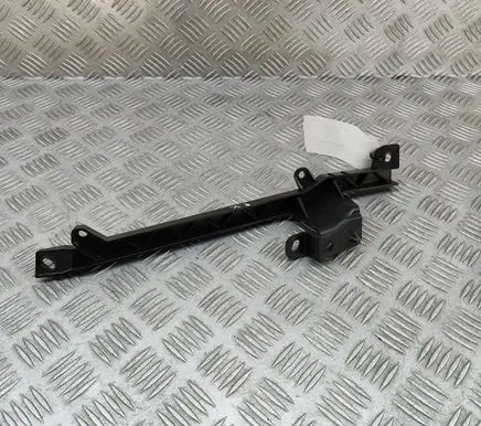 Land Rover Range Rover Sport L461 Headlight/headlamp mounting bracket M8E2020E47AD