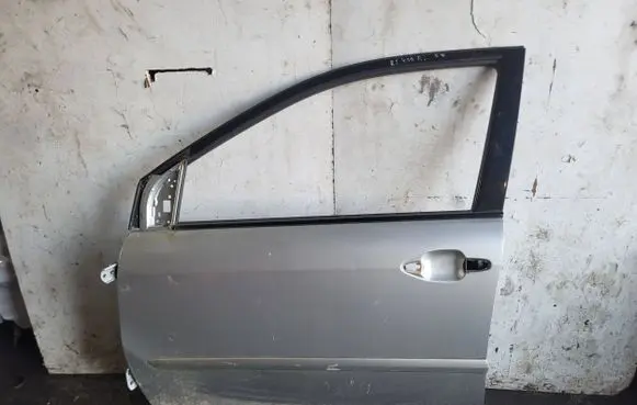 Lexus RX 330 - 350 - 400H Front door