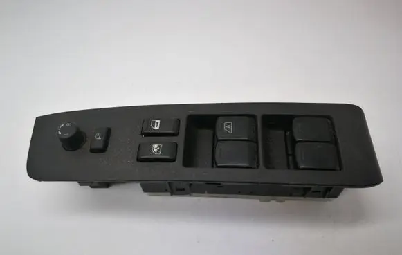 Nissan Quest Electric window control switch 25401