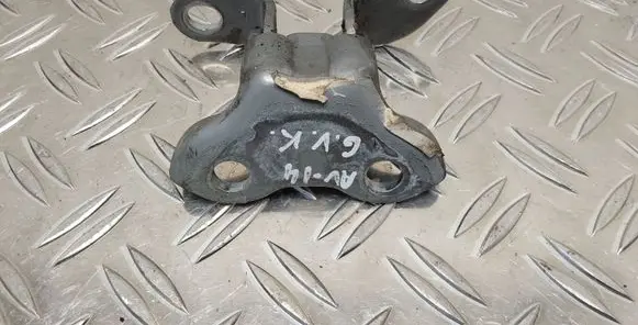 Toyota Avensis T270 Rear door upper hinge