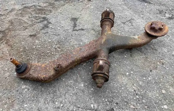 Renault Master II Front lower control arm/wishbone 8200028851 8200782731