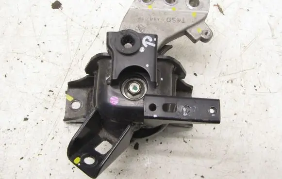 Suzuki SX4 S-Cross Engine mount vacuum valve 05052023