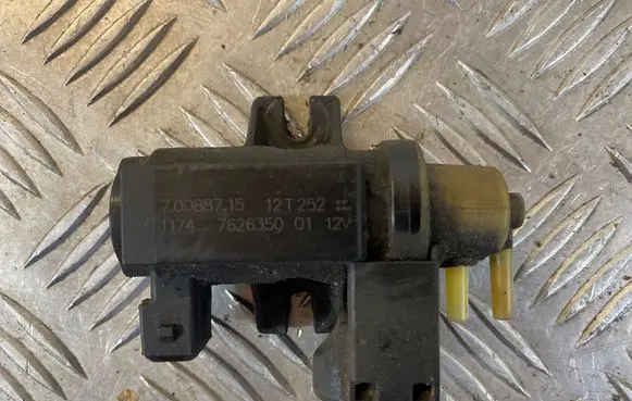 BMW X5 E70 Turbo solenoid valve 70088715 7626350 12T252