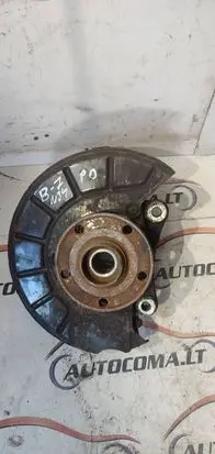 Volkswagen PASSAT B7 Front wheel hub
