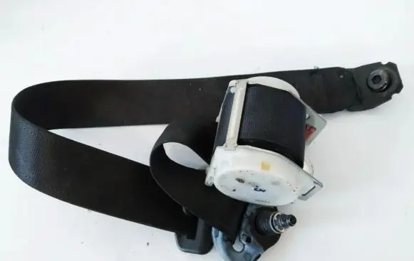 Opel Zafira A Rear seatbelt 90580906
