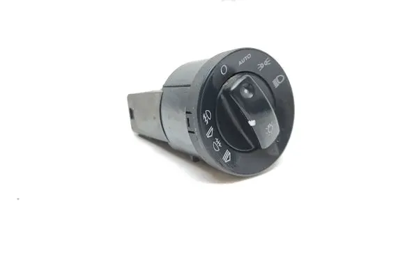 Audi A4 S4 B7 8E 8H Light switch 8E0941531D K08273
