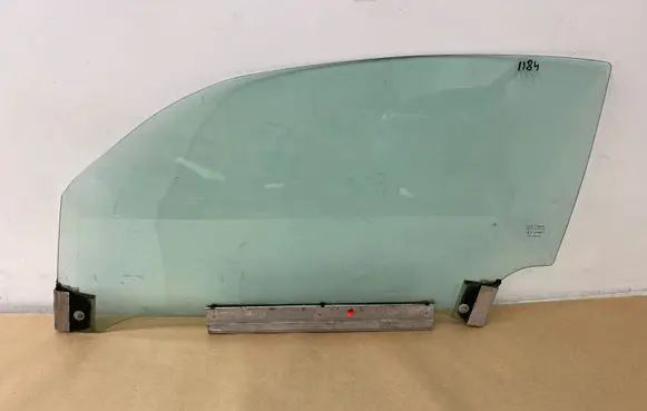 Jaguar XK8 - XKR Front door window/glass (coupe) 43R00002