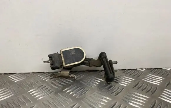 BMW 5 F10 F11 Headlight/headlamp level sensor 6784072 678407204